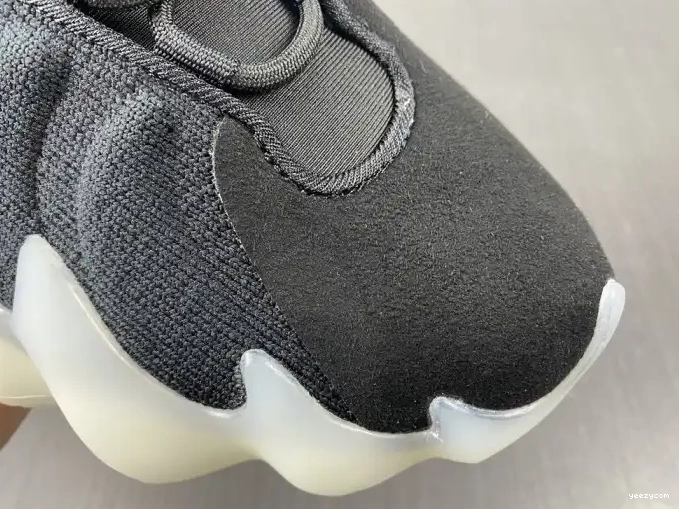 H68031 YEEZY 400 ADIDAS 0625